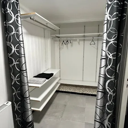 شقة 40 M2 Avec Parking Et Petite Terrasse *