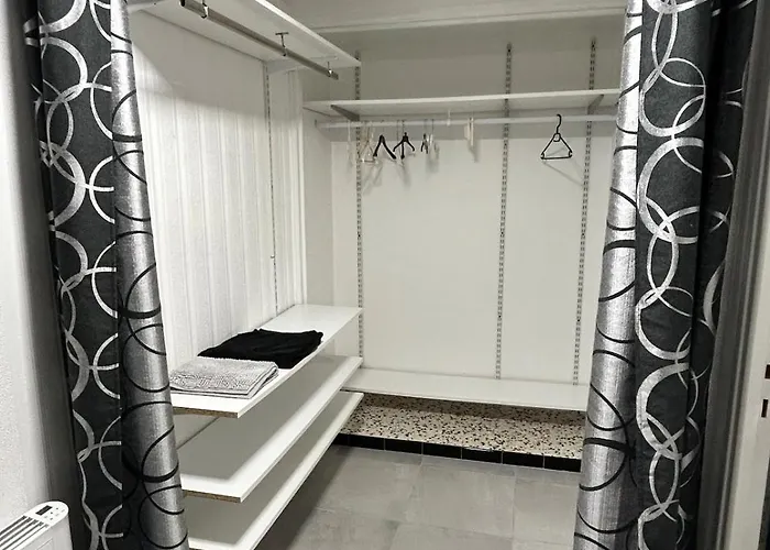 דירה 40 M2 Avec Parking Et Petite Terrasse *